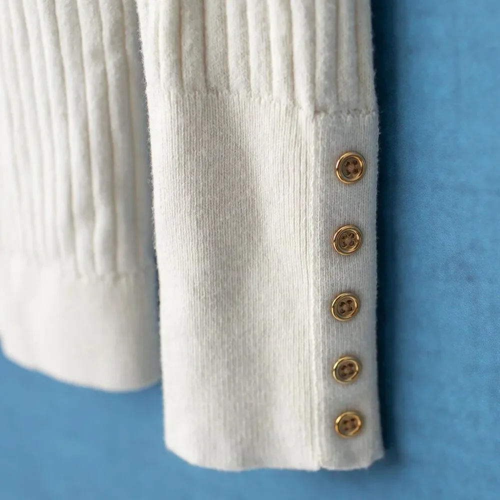 Talbots Petites Medium Women's Ivory Ribbed Turtleneck Sweater Gold Button Cuffs